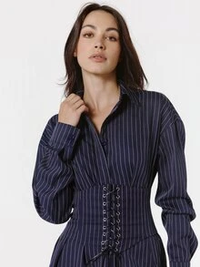 OverBlushhh Robe chemise courte à rayures fines bleu marine pour femmes avec corset à lacets intégré, manches longues pour le bureau, élégante, soirée en amoureux, été au quotidien - Bleu marine - Voir 6