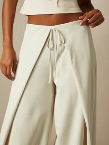 MISSGUIDED 寬腿帕拉佐長褲，附前襟疊層設計與繫帶細節，適合優雅晚宴與夏季場合 - 杏色 - 查看 4