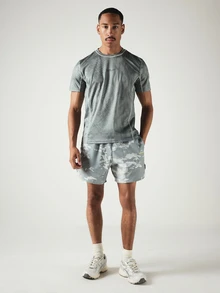 SUMWON Crew Neck Short Sleeve Athletic T-Shirt With Abstract AOP Snake Print And Contrast Stitching Detail - Green - View 3
