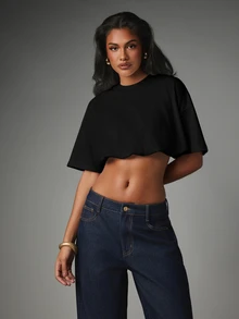 MISSGUIDED 寬鬆方正短版上衣，圓領短袖，波浪邊下擺，休閒日常夏季必備 - 黑色 - 查看 5