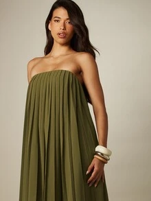 MISSGUIDED Strapless Pleated Maxi Dress With Ruffle Hem A-Line Silhouette Flowy Chiffon Summer Wedding Guest Evening Gown - Green - View 3