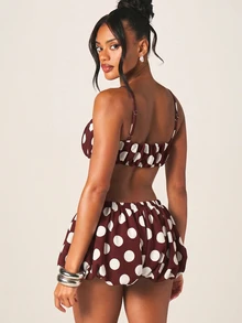 MISSGUIDED Polka Dot Ruched Top And Bubble Hem Shorts Set With Adjustable Spaghetti Straps And Elasticated Hem Summer Beach Bandeau Style - Burgundy - View 3