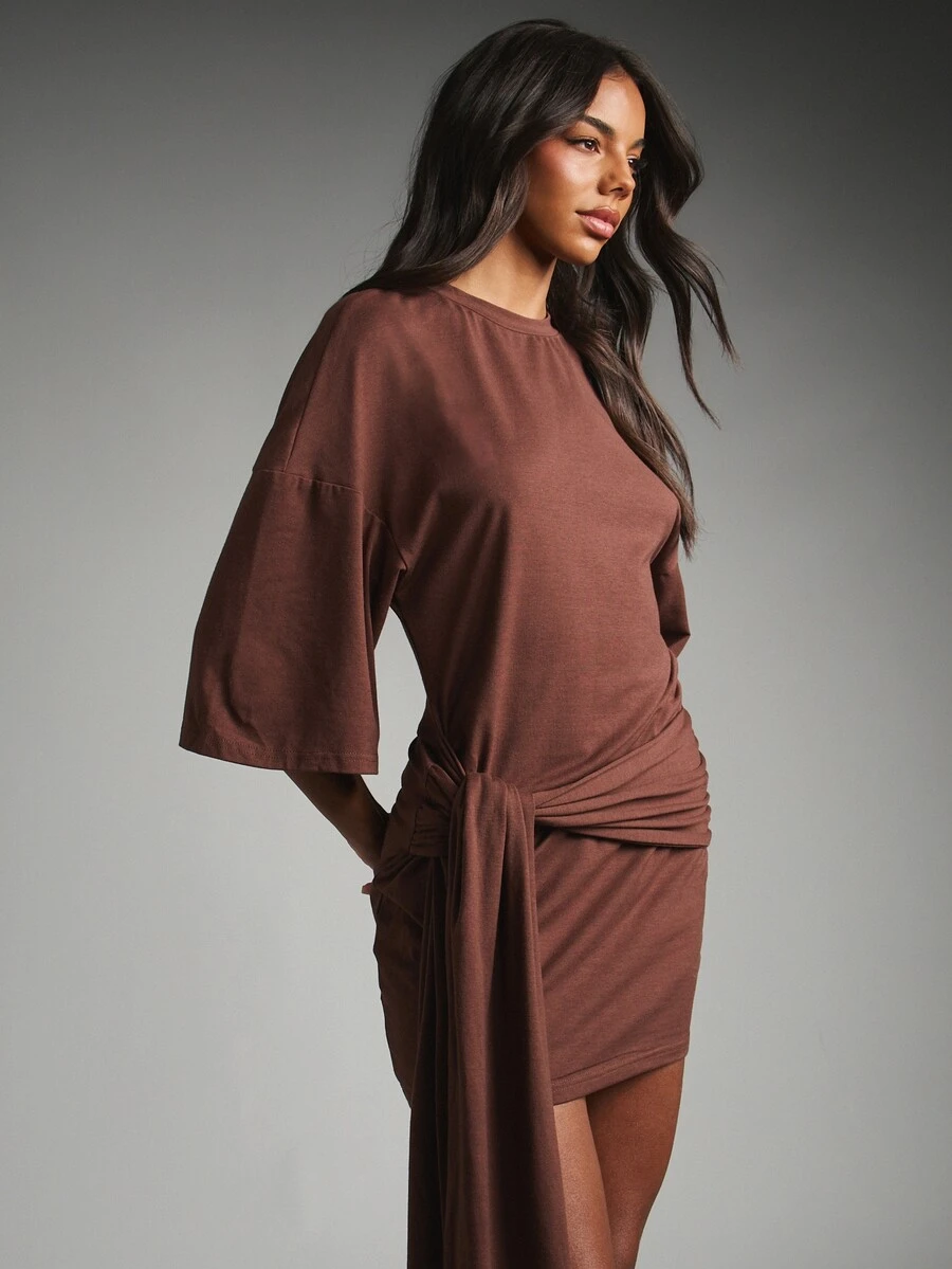 MISSGUIDED Chocolate Brown T-Shirt Mini Dress With Bell Sleeves Cinched Tie Waist Detail Crew Neck Ruched Bodycon Skirt Fall Winter Party - Brown - View 1