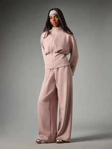 MISSGUIDED 全拉鍊短版運動衫，假領設計，寬鬆長袖，彈性下擺細節，春季休閒外套 - 藕粉色 - 查看 5
