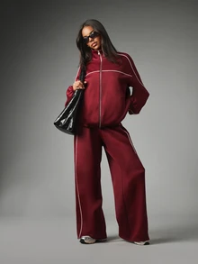 MISSGUIDED Wide Leg Track Pants With Contrast Burgundy Piping Detail And Elastic Waistband Fall Winter Trending Streetwear Athleisure Style Workout Sports - Burgundy - View 5
