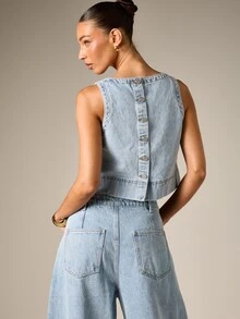 AiiRZ Light Wash Denim Crop Tank Top With Back Button Closure Scoop Neck Boxy Fit Summer Festival Casual Style - Light Wash - View 2