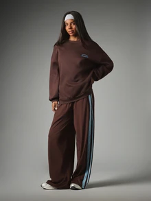 MISSGUIDED Archive Wide Leg Track Pants With Side Stripe Detail Elastic Waist Full Length Relaxed Fit Casual Trousers - Brown - View 5