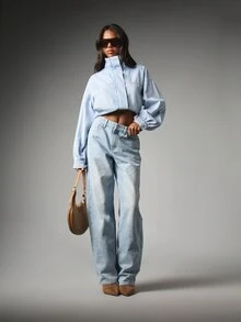 MISSGUIDED بنطلون جينز دنيم بغسيل فاتح وساق واسعة وطول كامل مع خصر متوسط الارتفاع وتصميم خمسة جيوب كلاسيكي للربيع والصيف - أزرق فاتح - مشاهدة 5