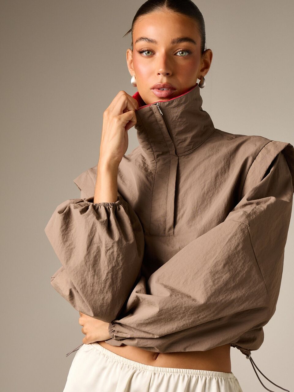 AiiRZ Cropped Half-Zip Jacket With Contrast Collar And Balloon Sleeves