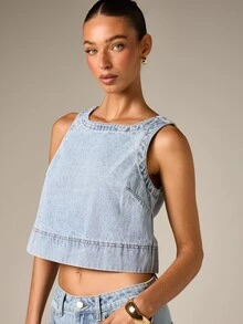 AiiRZ Light Wash Denim Crop Tank Top With Back Button Closure Scoop Neck Boxy Fit Summer Festival Casual Style - Light Wash - View 5