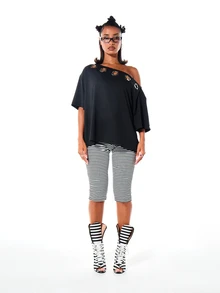 SUMWON WOMEN Oversized Off-Shoulder Batwing T-Shirt With Metal Eyelet Trim Detail Slouchy Drop Shoulder Casual Top - Black - View 3