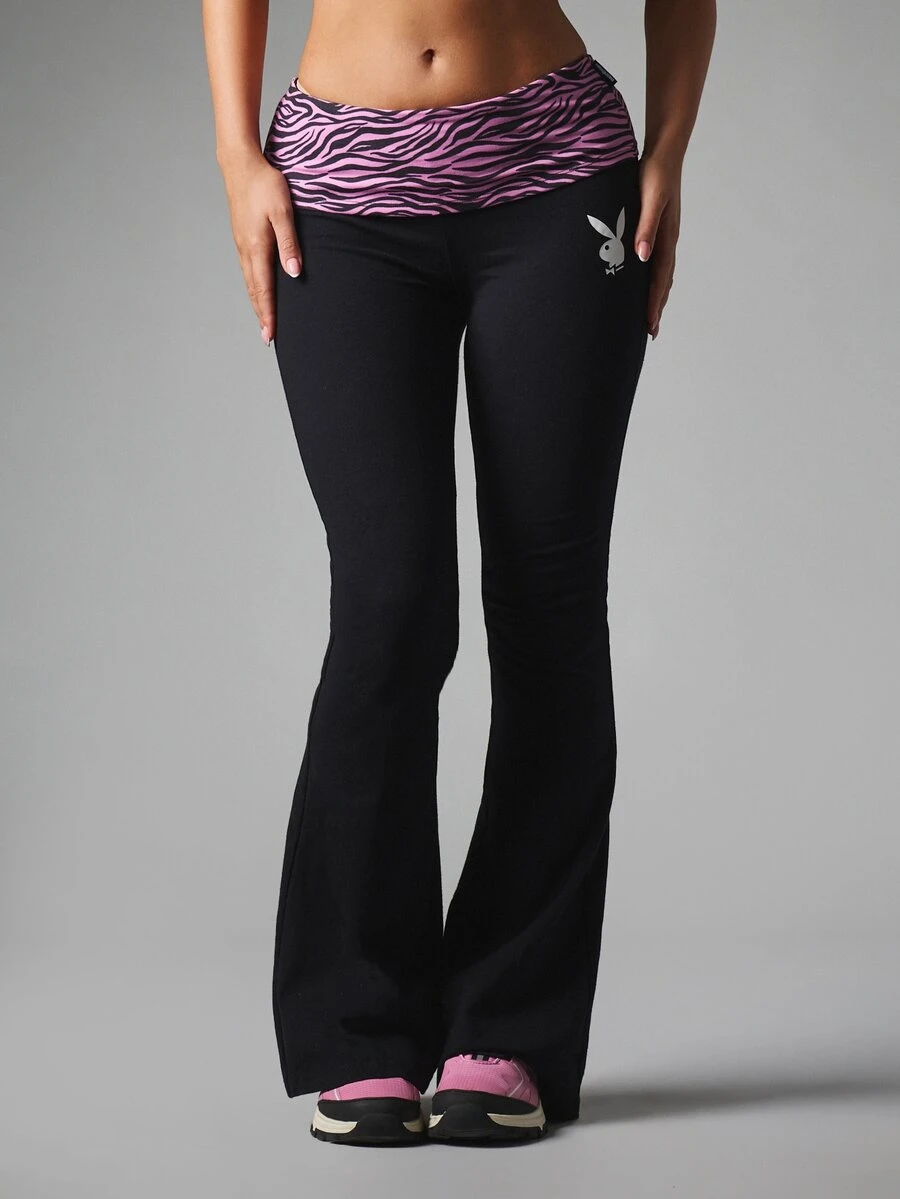 Missguided x Playboy Celana Legging Model Flare dengan Logo Kelinci dan Motif Zebra, Pinggang Lipat, Pinggang Rendah, Panjang Penuh, Celana Yoga - MultiWarna - View 1
