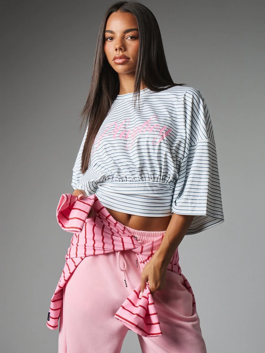 Missguided x Playboy 條紋寬鬆短版上衣,彈性下擺、圓領、袖長至肘部、字母標誌印花,春夏節慶款 - 彩色 - 查看 1