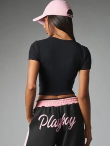 Missguided x Playboy 粉色編織標籤貼片圓領短袖修身緊身短版T恤，夏季音樂節風格 - 黑色 - 查看 3
