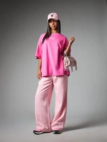 Missguided x Playboy Kaos Lengan Pendek Kerah Bulat Ukuran Besar dengan Detail Logo, Potongan Longgar dan Santai, Atasan Kasual Musim Panas - Berwarna merah muda - View 2