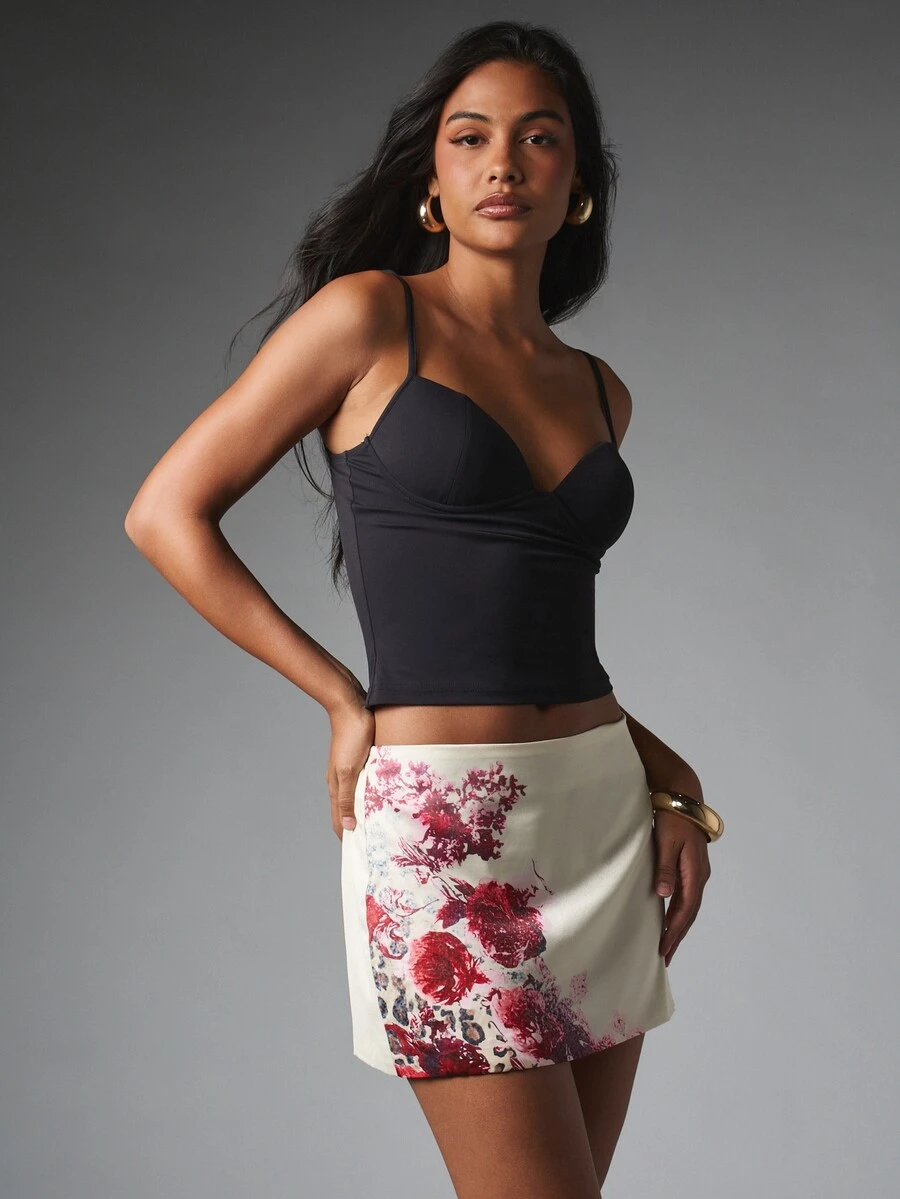 MISSGUIDED Rok Mini Satin dengan Motif Bunga Mencolok di Bagian Bawah, Potongan Bodycon Pinggang Sedang, Gaya Pesta Malam Musim Panas - MultiWarna - View 1