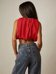 MISSGUIDED Ruched Gathered Neckline Sleeveless Crop Top Balloon Hem Boxy Flowy Cropped Blouse Summer Festival Party Vacation Top - Red - View 2