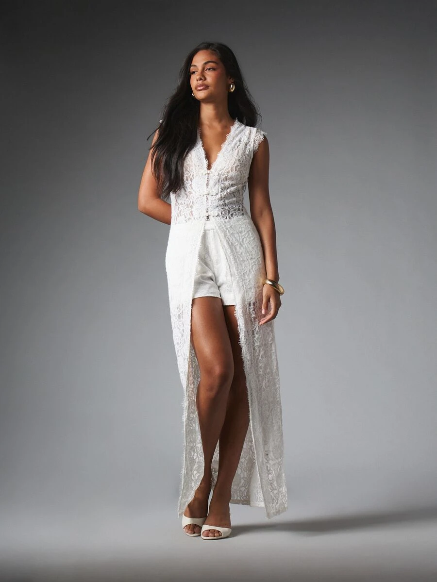 MISSGUIDED Floral Lace Sleeveless Longline Vest With Deep V-Neck Button Front And Sheer Maxi Length Perfect For Summer Occasions And Bridal Events - White - View 1