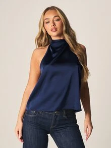 MISSGUIDED 緞面掛脖上衣，垂領設計，扭轉露背細節，無袖飄逸襯衫，適合約會之夜與節日派對 - 藏蓝色 - 查看 4
