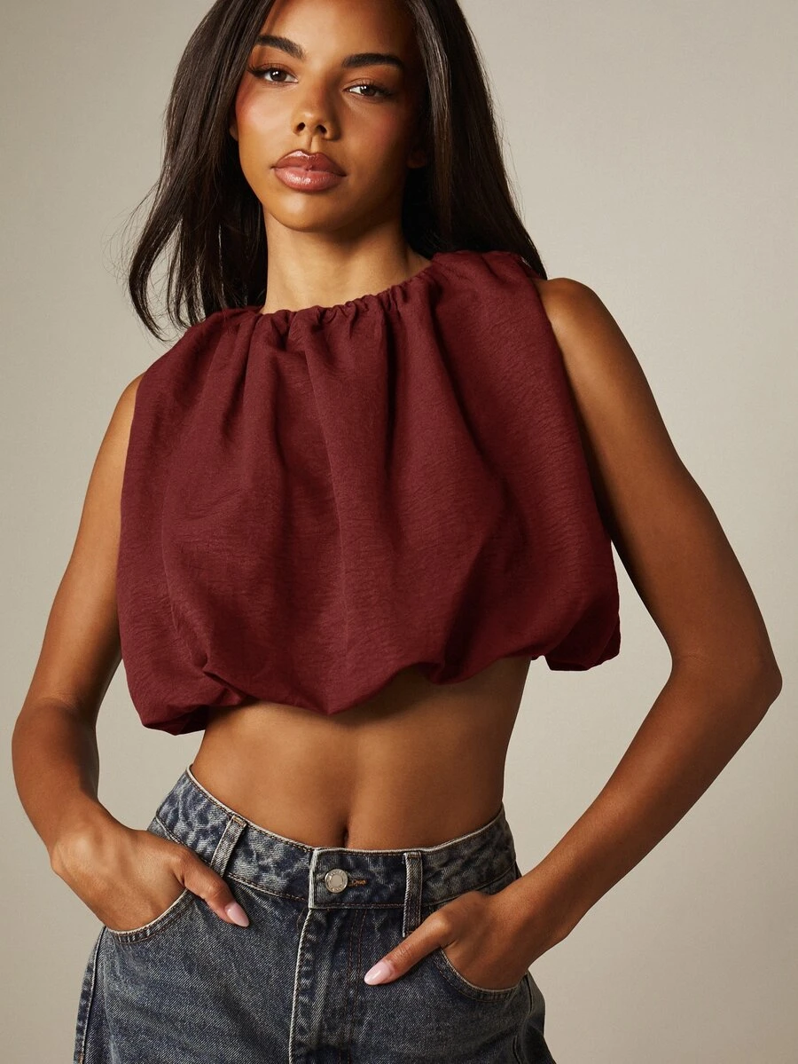 MISSGUIDED Ruched Gathered Neckline Sleeveless Crop Top - Ultra Cropped Bubble Hem Woven Blouse For Summer Festivals And Vacations - Redwood - View 1