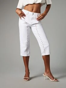 MISSGUIDED 白色短版直筒牛仔褲，接縫處與口袋飾有金色鉚釘，夏季音樂節風格 - 白色 - 查看 4