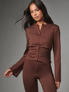 MISSGUIDED Setelan Atasan Lengan Panjang Pendek Berkerah Tinggi dengan Kancing Depan dan Celana Legging Capri dengan Lengan Lonceng - Coffee Brown - View 2