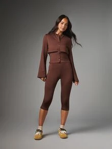 MISSGUIDED Setelan Atasan Lengan Panjang Pendek Berkerah Tinggi dengan Kancing Depan dan Celana Legging Capri dengan Lengan Lonceng - Coffee Brown - View 1