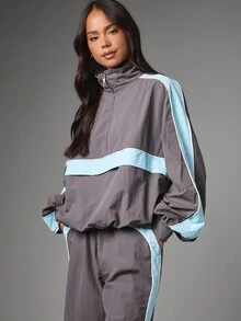 MISSGUIDED Oversized Half-Zip Windbreaker Jacket With Color Block Design Stand Collar Light Blue Contrast Stripe Panel And Elastic Cuffs - Multicolor - View 1
