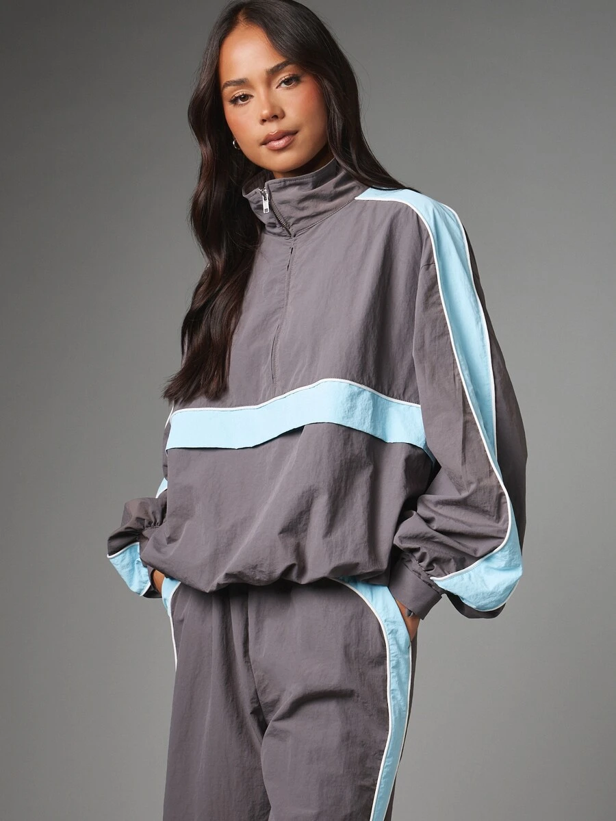 MISSGUIDED Oversized Half-Zip Windbreaker Jacket With Color Block Design Stand Collar Light Blue Contrast Stripe Panel And Elastic Cuffs - Multicolor - View 1