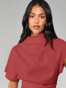 MISSGUIDED Mock Neck Cap Sleeve Fitted Blouse With Structured Shoulders And Curved Hem For Casual And Smart Occasions - Dusty Pink - View 4