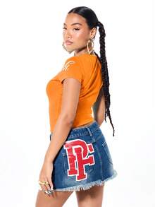 SUMWON X PAUL FRANK SUMWON WOMEN 猴子水鑽圖案修身圓領短袖貼身字母 Logo 上衣 夏季 Y2K 風格 - 橘色 - 查看 2
