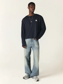 SUMWON Men's Navy Boxy Crop Long Sleeve Tee With Embroidered Monogram Logo Chest Detail Casual Crew Neck Cotton Top - Blue - View 3
