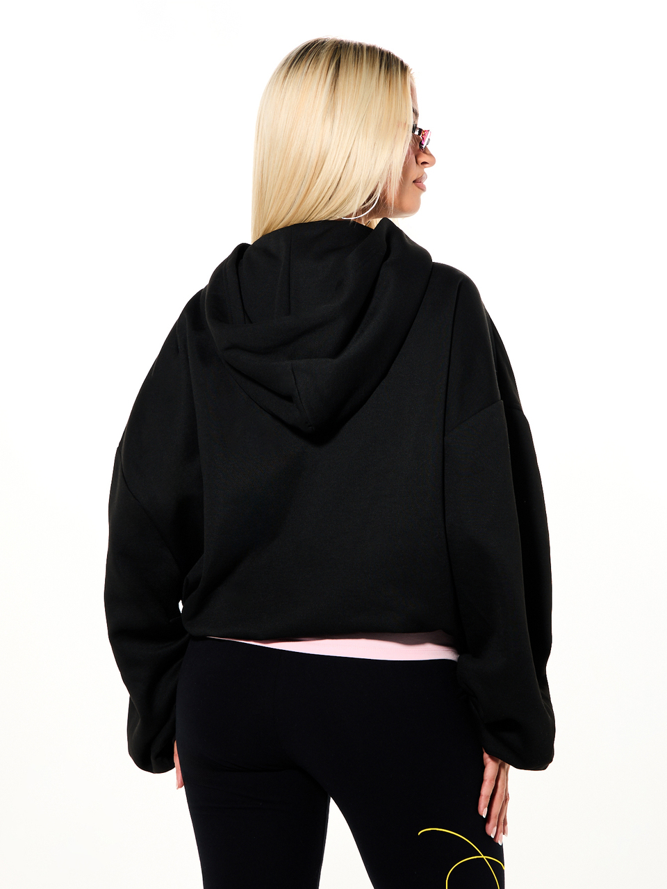 SUMWON WOMEN Boxy Fit Oversized Cropped Zip-Up Hoodie With Bold Gold Script Graffiti Print, Drop Shoulder, Relaxed Fit, Fleece Lined