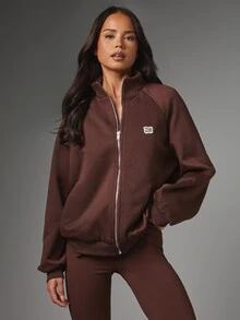 MISSGUIDED Jaket Sweatshirt Olahraga Atletik Model Resleting Penuh Ukuran Besar dengan Kerah Tinggi, Lengan Raglan, dan Detail Logo. - Coffee Brown - View 1
