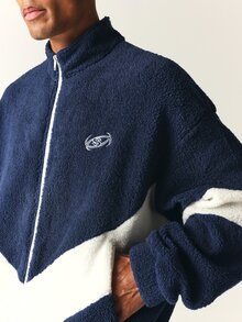 SUMWON Sherpa Fleece Full Zip Jacket With ZigZag Color Block Design Oversized Fit Stand Collar Embroidered Logo Winter Essential - Multicolor - View 5