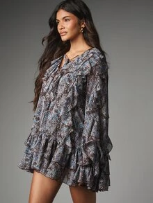 MISSGUIDED Gaun Mini Chiffon Motif Paisley Bohemian dengan Trim Ruffle, Lengan Lonceng, Leher V, Hem Bertingkat dengan Tali Pengikat, Cocok untuk Pesta Festival dan Liburan. - MultiWarna - View 5