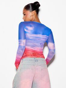 SUMWON WOMEN Sheer Mesh Long Sleeve Crop Top With Scenic Sunset Landscape Photographic Print Ruched Hem And Crew Neck - Multicolor - View 5