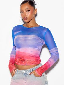 SUMWON WOMEN Sheer Mesh Long Sleeve Crop Top With Scenic Sunset Landscape Photographic Print Ruched Hem And Crew Neck - Multicolor - View 4