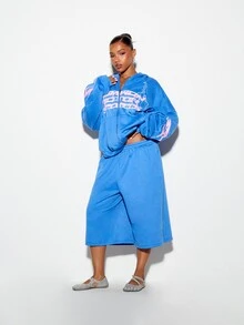 SUMWON WOMEN Celana Pendek Bermuda Fleece Ukuran Besar dengan Logo Cetak Vertikal di Kaki, Pinggang Elastis, Panjang di Bawah Lutut, Kaki Lebar, Gaya Kasual - Biru - View 4