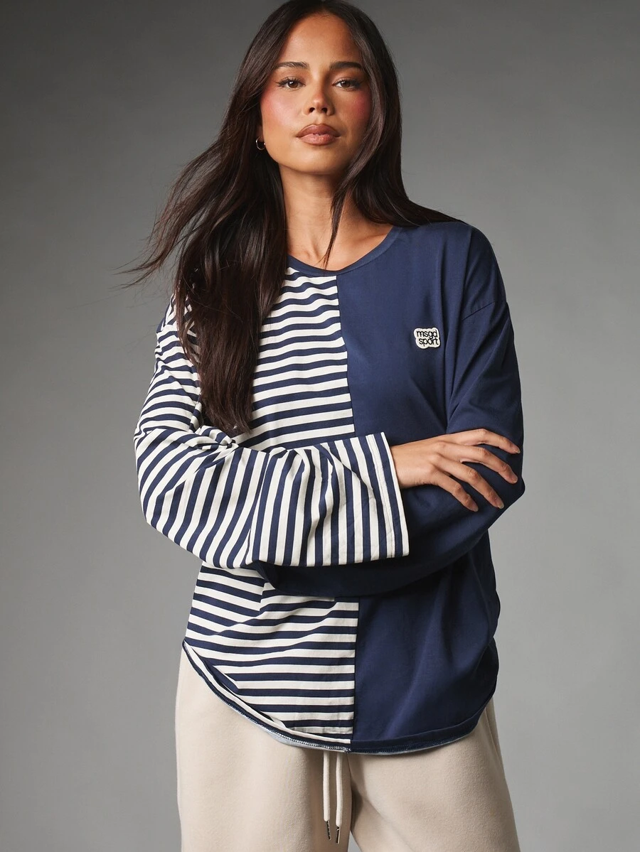 MISSGUIDED Kaos Olahraga Atletik Lengan Panjang Bergaris Blok Warna Ukuran Besar dengan Logo Patch, Kerah Bulat, Hem Panjang, Atasan Kasual - Blue and White - View 1