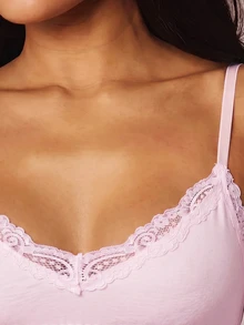 MISSGUIDED Lace Trim Triangle Bralette Wireless Soft Cup Lingerie Bra With Scalloped V-Neckline Adjustable Straps And Hook-And-Eye Back Closure - Baby Pink - View 5