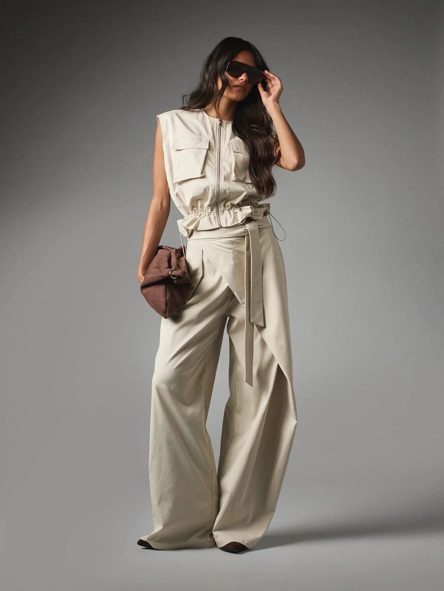 MISSGUIDED Sleeveless Zip-Up Cargo Vest And Wide Leg Belted Trousers Co-Ord Set With Patch Pockets And Elasticated Waist - Khaki - View 1