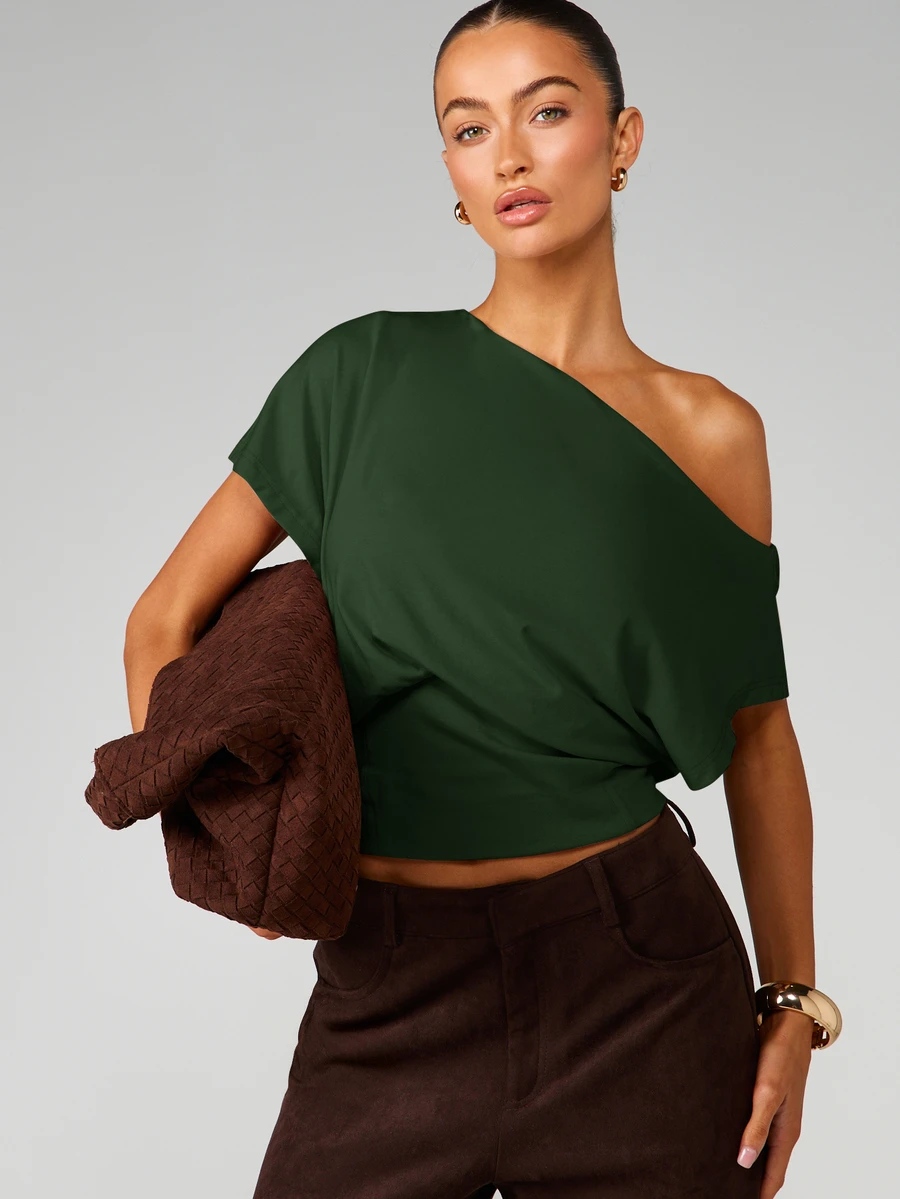 MISSGUIDED Off Shoulder Asymmetric Neckline Crop Top With Drape Detail And Short Sleeves Perfect For Date Night Or Holiday Evenings - Dark Green - View 1