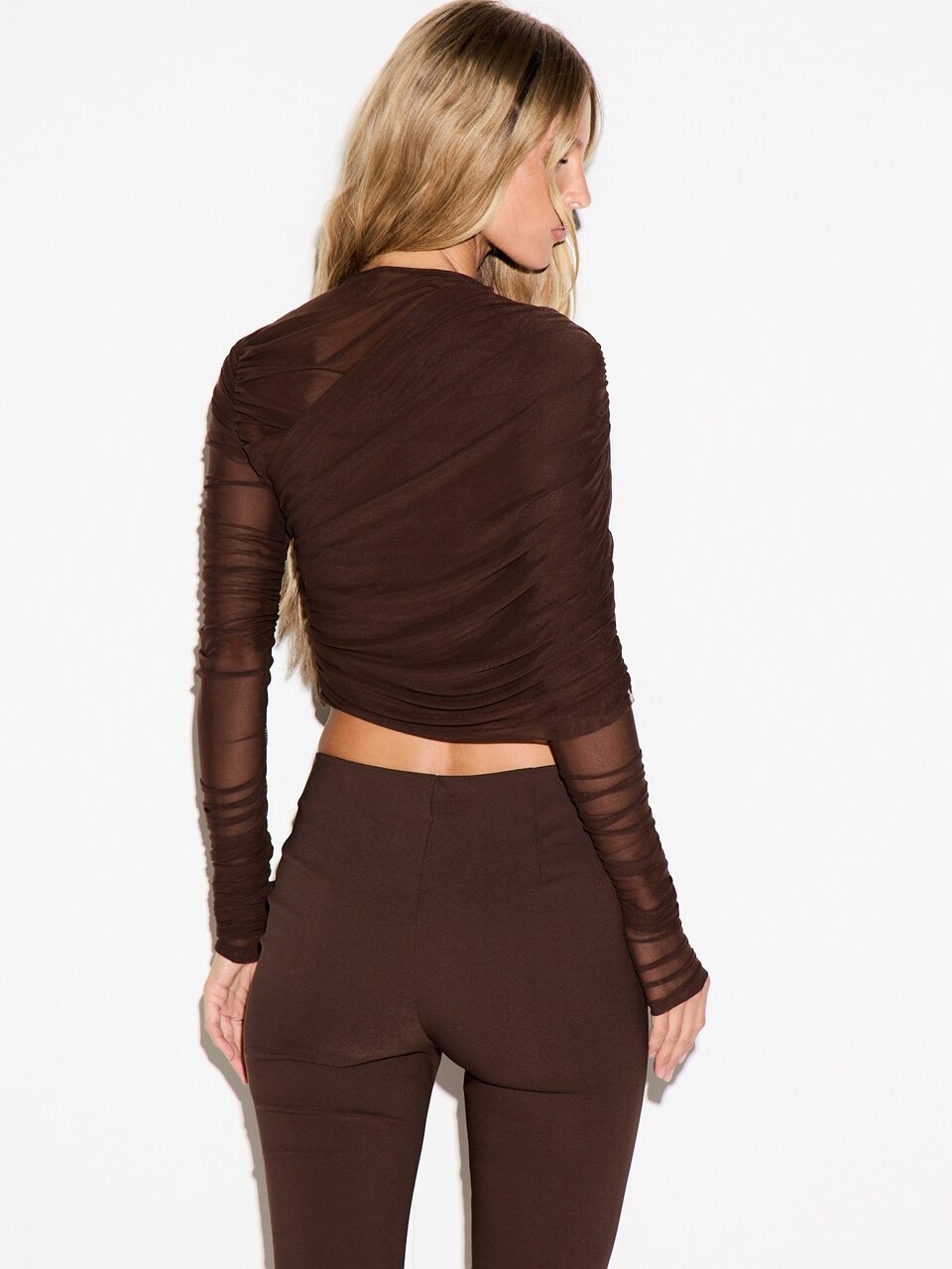 KIZN Raffiniertes, langärmeliges, figurbetontes Crop-Top aus Mesh