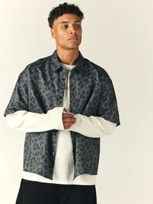 SUMWON Oversized Short Sleeve Leopard Print Button-Up Shirt With Point Collar All Over Animal Print Pattern Casual Summer Holiday Style - Dark Green - View 4