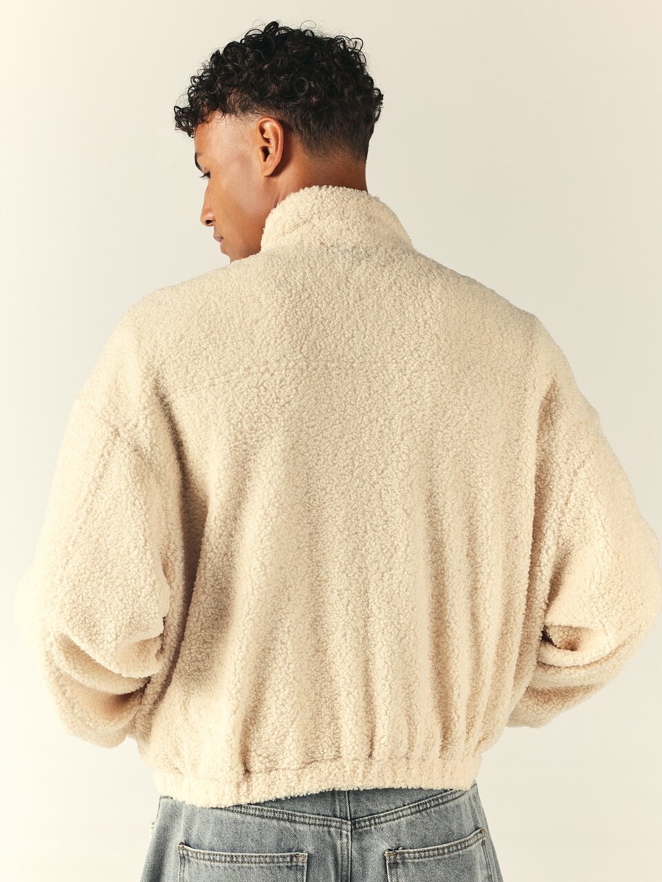 Oversized Sherpa Fleece Bomber Jacket Full Zip Teddy Bear Coat With Welt Pockets And Ribbed Cuffs Cozy Winter Outerwear