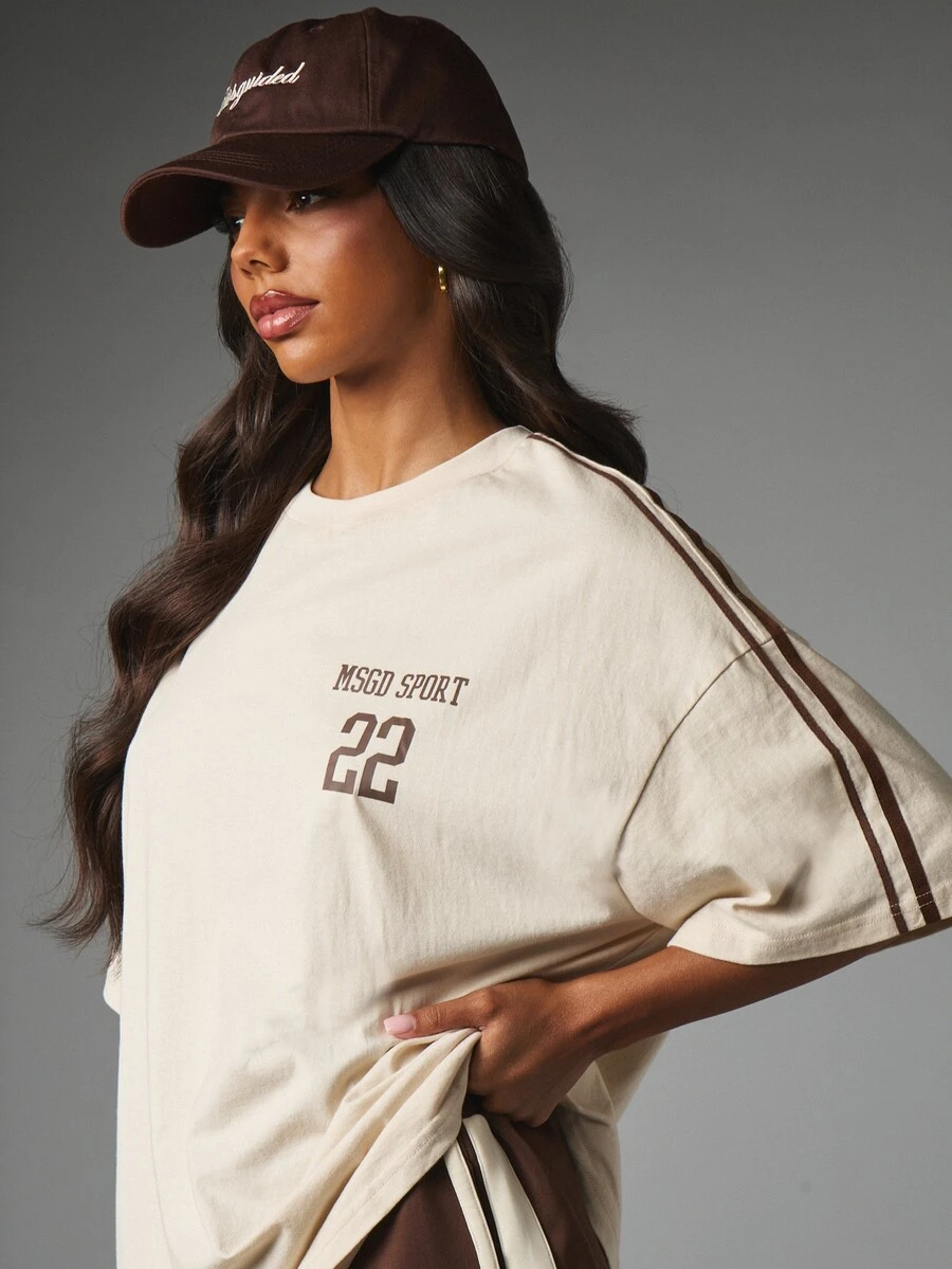MISSGUIDED Sport Oversized Crew Neck T-Shirt With Number 22 Chest Print And Brown Contrast Stripe Sleeve Detail - Apricot - View 1