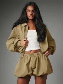 MISSGUIDED Setelan Jaket Bomber Crop Oversized dengan Resleting dan Celana Pendek Balon Gelembung dengan Pinggang Elastis dan Lengan Blus - Khaki - View 2