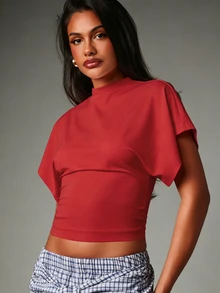 MISSGUIDED Mock Neck Ruched Crop Top With Flutter Sleeves - Fitted Waist Short Sleeve Cropped Tee For Spring Summer - Red - View 4