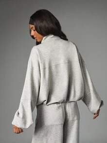 MISSGUIDED Sport Half-Zip Oversized Sweatshirt With Funnel Neck Long Sleeve Patch Logo Detail Cozy Pullover Top - Light Grey - View 2